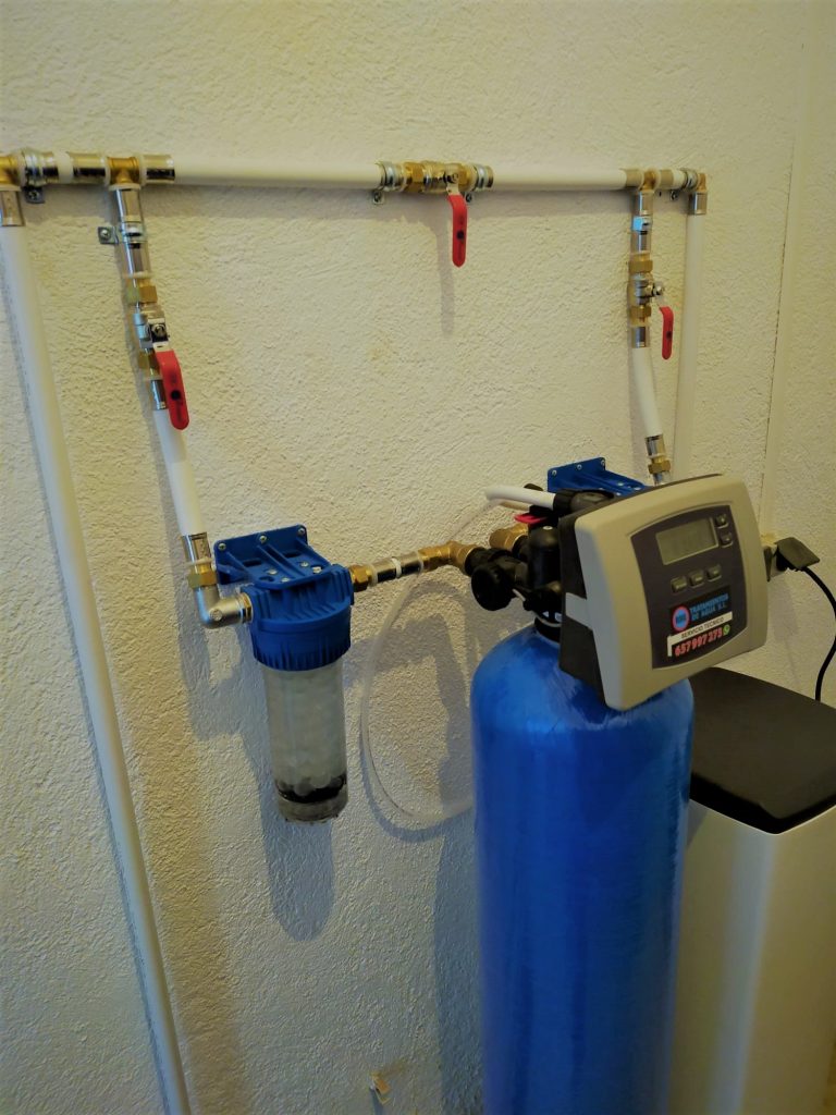 Instalación descalcificador interior